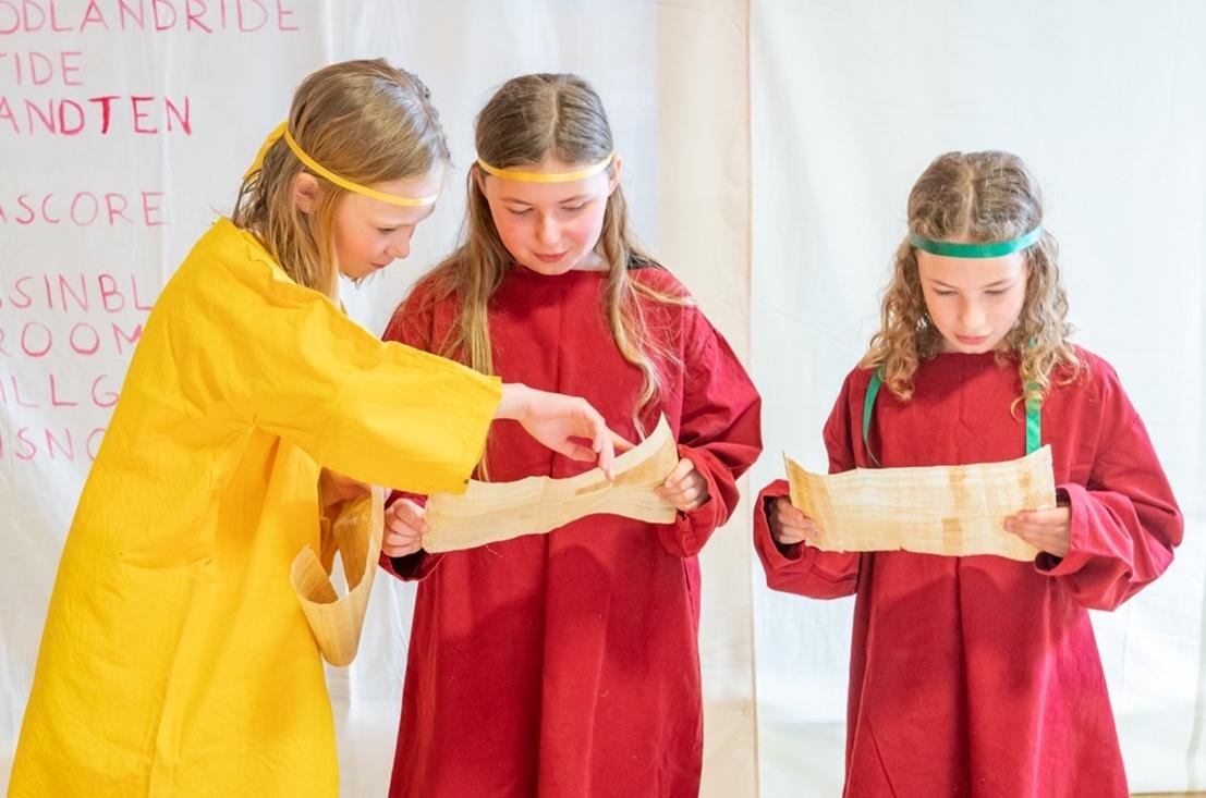 Teaching Latin in the Reading Ancient Schoolroom